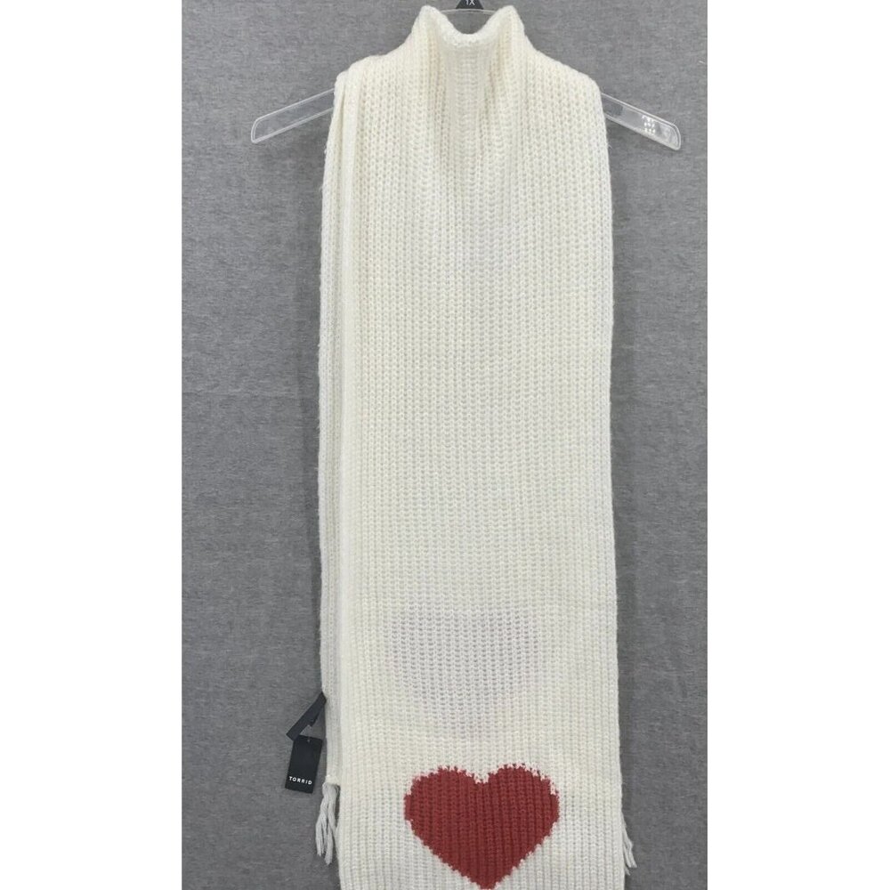 Torrid Scarf Women's Heart Printed Knit  Ivory Size 15"X92.5" NWT - Picture 4 of 4